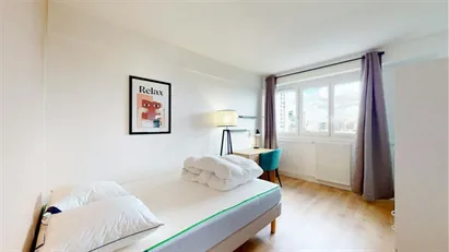 Room for rent in Nanterre, Île-de-France