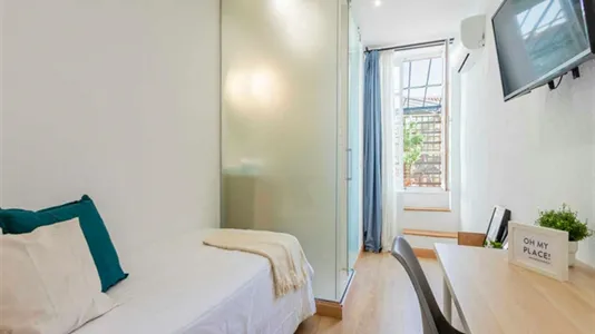 Rooms in Madrid Centro - photo 1