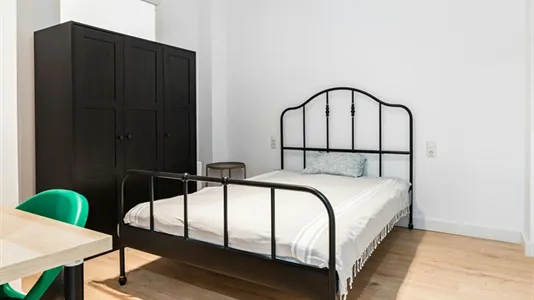 Apartments in Valencia L'Eixample - photo 10