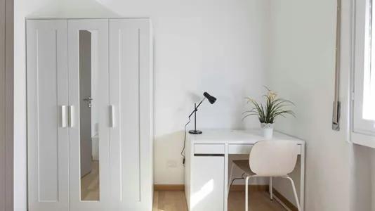 Rooms in Milano Zona 2 - Stazione Centrale, Gorla, Turro, Greco, Crescenzago - photo 3