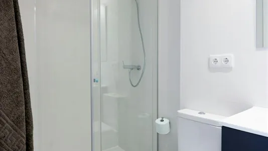 Rooms in Valencia Algirós - photo 7