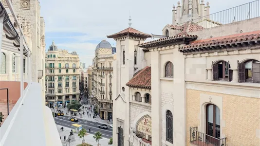 Rooms in Barcelona Ciutat Vella - photo 6