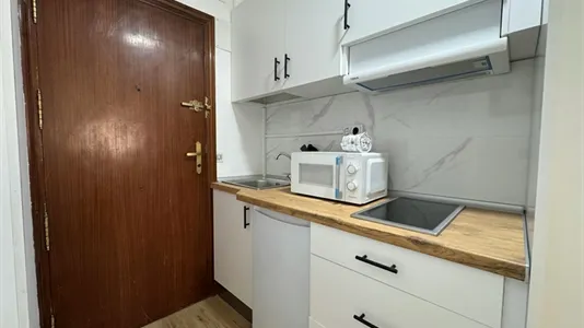 Rooms in Madrid Moncloa-Aravaca - photo 8