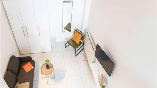 Apartments in Milano Zona 6 - Barona, Lorenteggio - photo 3