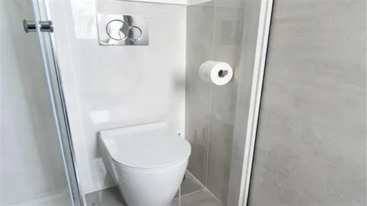 Rooms in Roma Municipio XIV – Monte Mario - photo 7