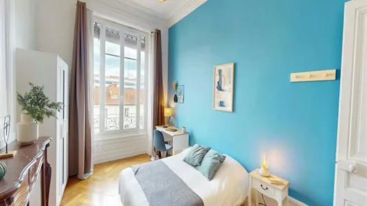 Rooms in Lyon - photo 4