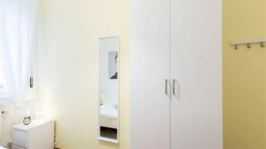 Rooms in Milano Zona 6 - Barona, Lorenteggio - photo 2
