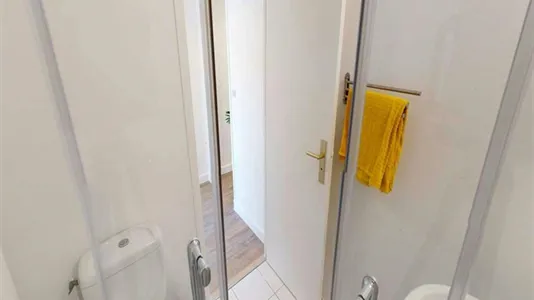 Rooms in Paris 15ème arrondissement - photo 10