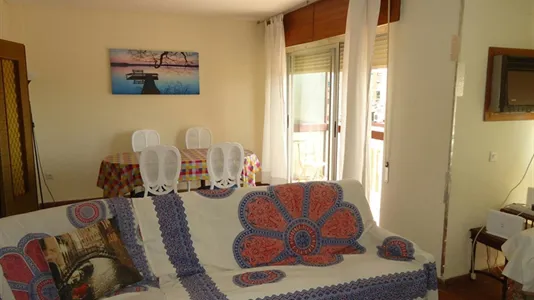 Rooms in Córdoba - photo 5