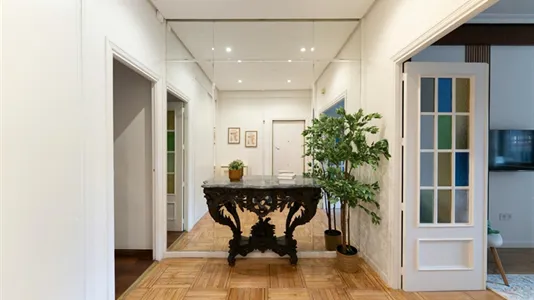 Rooms in Madrid Chamartín - photo 10