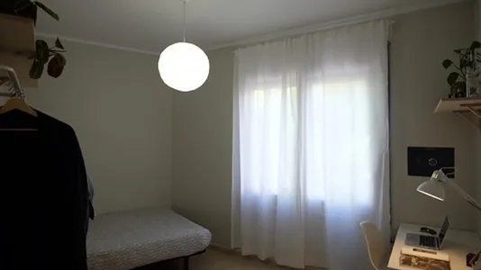 Rooms in Barcelona Eixample - photo 4