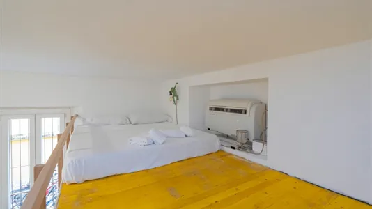 Apartments in Milano Zona 2 - Stazione Centrale, Gorla, Turro, Greco, Crescenzago - photo 9