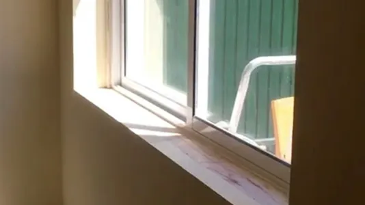 Houses in Seixal - photo 9