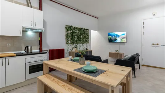 Rooms in Madrid Chamberí - photo 10