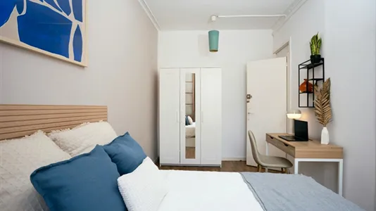 Rooms in Barcelona Gràcia - photo 2
