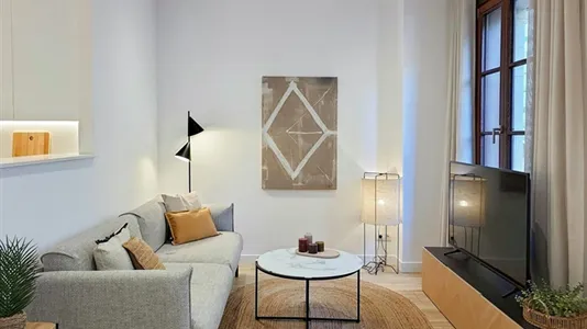 Apartments in Barcelona Eixample - photo 5