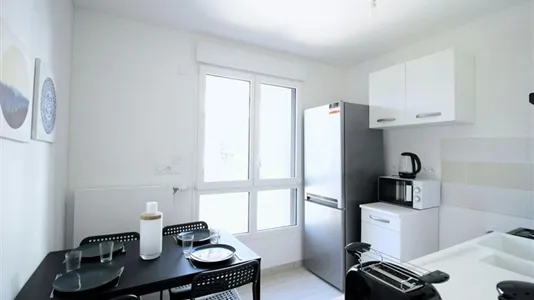 Rooms in Nanterre - photo 4