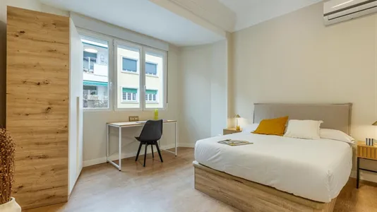 Rooms in Madrid Salamanca - photo 3