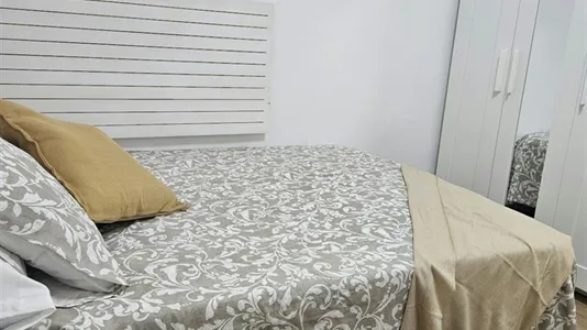 Rooms in Zaragoza - photo 2