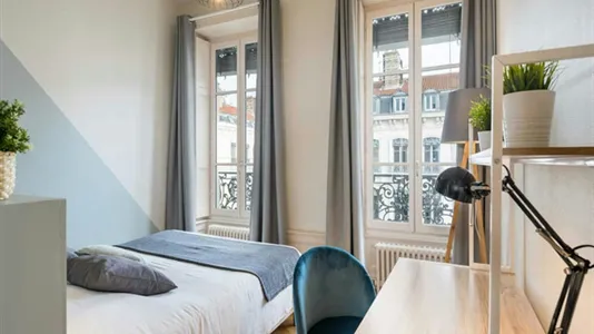 Rooms in Lyon - photo 1