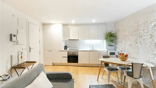 Apartments in Barcelona Ciutat Vella - photo 5