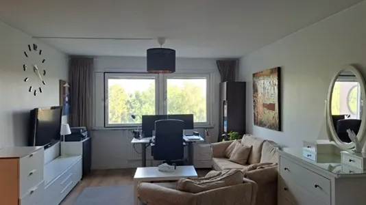 Apartments in Huddinge - photo 1