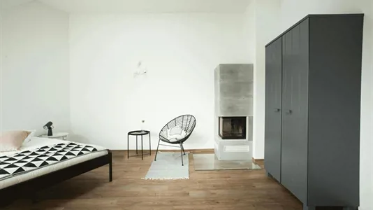 Rooms in Berlin Charlottenburg-Wilmersdorf - photo 3