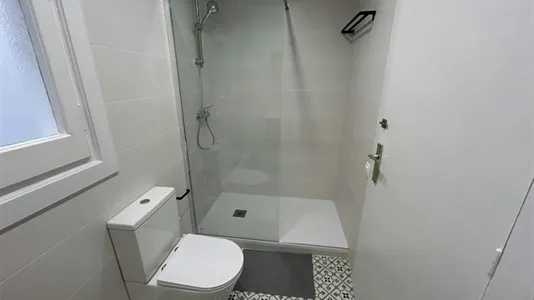 Rooms in Barcelona Eixample - photo 6