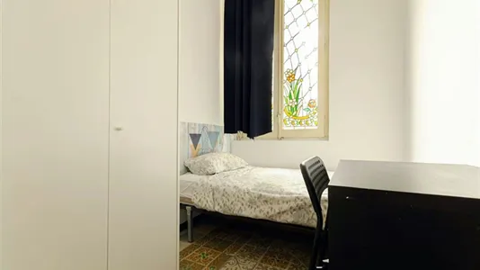 Rooms in Barcelona Eixample - photo 3