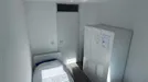 Room for rent, Rotterdam, &lt;span class=&quot;blurred street&quot; onclick=&quot;ProcessAdRequest(13611967)&quot;&gt;&lt;span class=&quot;hint&quot;&gt;See streetname&lt;/span&gt;[xxxxxxxxxxxxx]&lt;/span&gt;