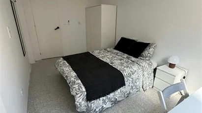 Room for rent in La Torre, Comunidad Valenciana