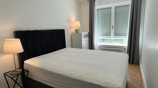 Apartments in Paris 16éme arrondissement (North) - photo 8