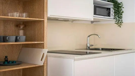 Rooms in Madrid Centro - photo 6