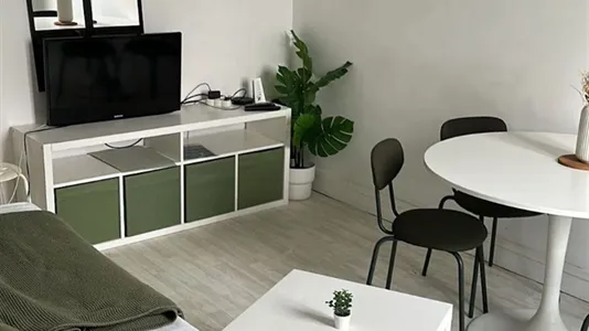 Apartments in L'Haÿ-les-Roses - photo 10