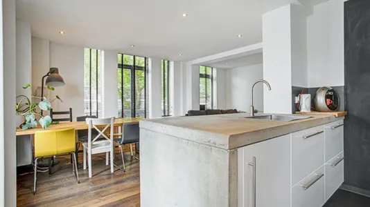 Apartments in Location is not specified - photo 8