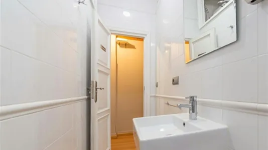 Rooms in Valencia Extramurs - photo 10