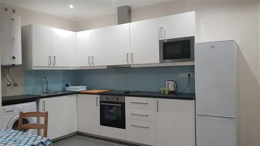 Rooms in Barcelona Ciutat Vella - photo 7