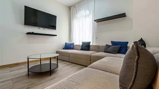 Rooms in Málaga - photo 8