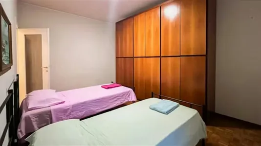 Apartments in Milano Zona 8 - Fiera, Gallaratese, Quarto Oggiaro - photo 2