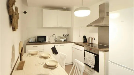 Rooms in Paris 19ème arrondissement - photo 7