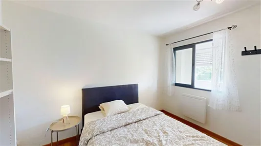 Rooms in Saint-Julien-en-Genevois - photo 2