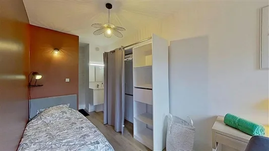 Rooms in Rouen - photo 2