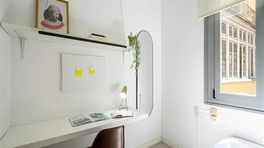 Rooms in Madrid Centro - photo 4