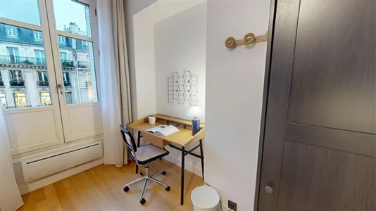 Rooms in Paris 1er arrondissement - photo 3