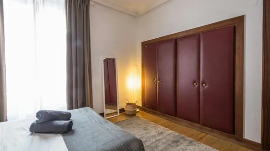 Rooms in Madrid Centro - photo 4