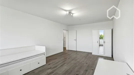 Rooms in Augsburg - photo 2