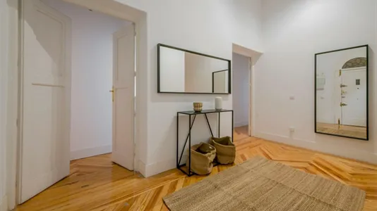 Rooms in Madrid Salamanca - photo 7