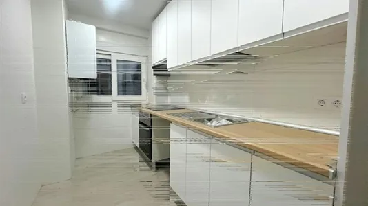 Rooms in Madrid Fuencarral-El Pardo - photo 2