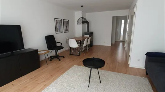 Houses in Esslingen - photo 10