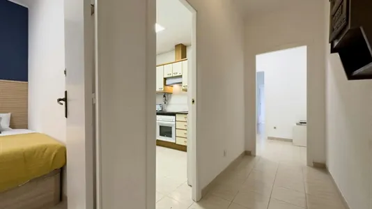 Rooms in Barcelona Eixample - photo 10